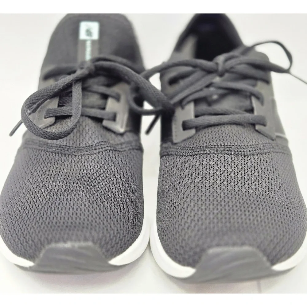New Balance FuelCore Nergize Womens Size 8 Black White Running Shoes Sneakers